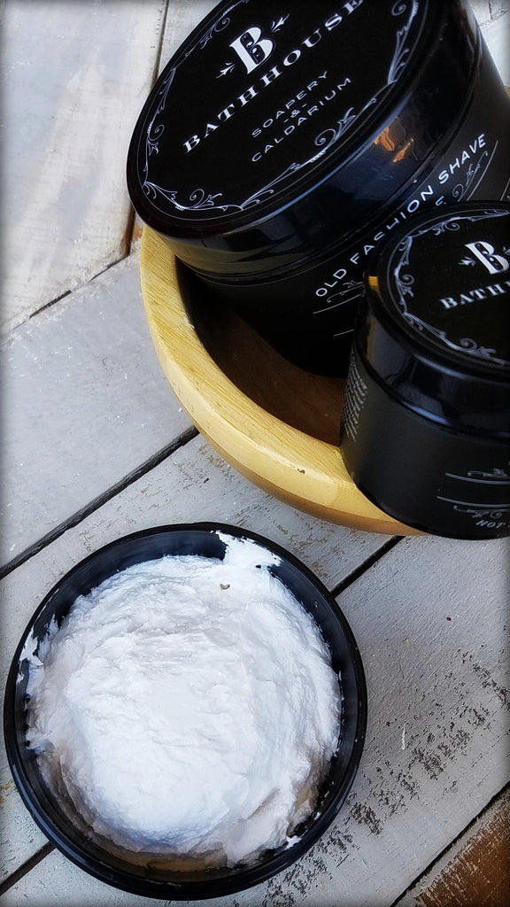 Our Shave Creme is the perfect protection while shaving for men or women. It’s whipped with mango butter, olive oil and lubricating kaolin clay for a velvety-rich shaving experience.