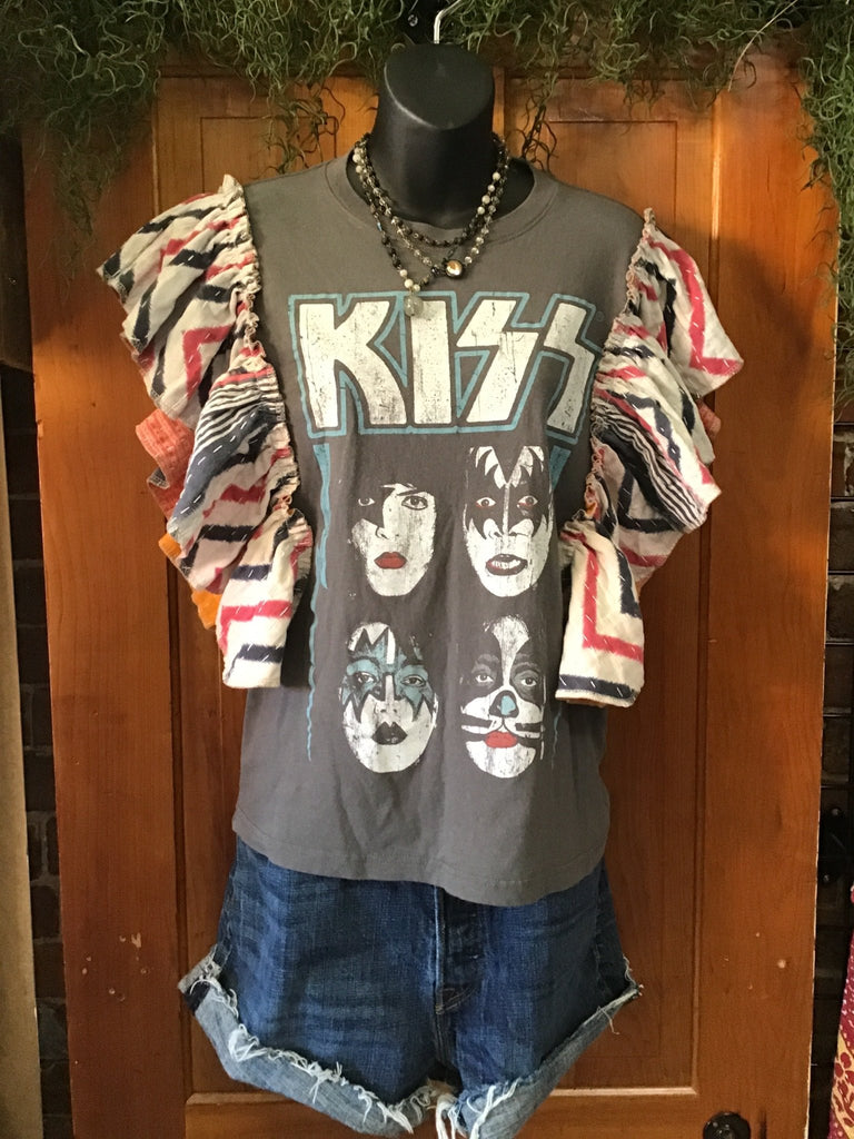 Gray KISS ruffle sleeves kantha tee - Main Street Threads