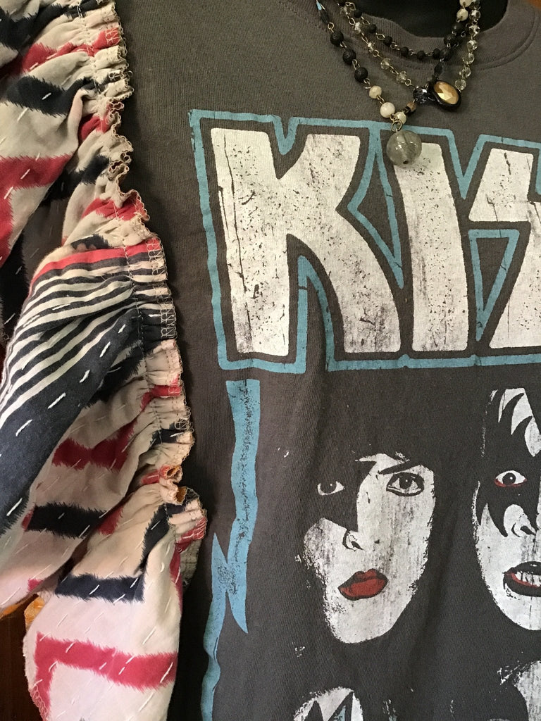 Gray KISS ruffle sleeves kantha tee - Main Street Threads