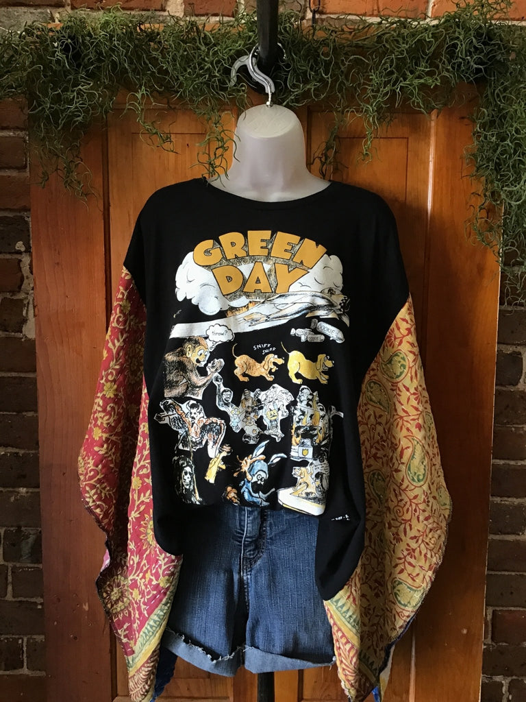 Green Day kantha poncho - Main Street Threads