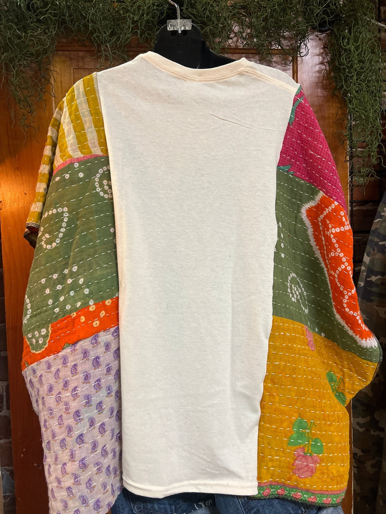 "That Guy and his truck" multi - panel kantha poncho - Main Street Threads