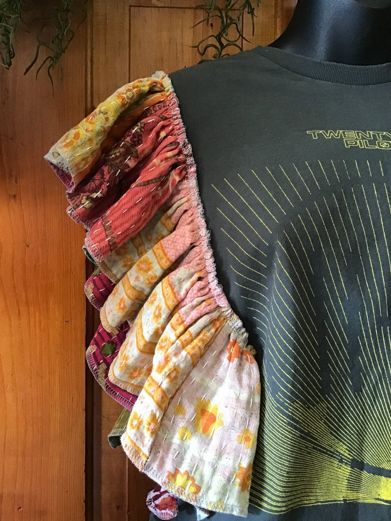 Twenty One Pilots ruffle sleeves kantha tee - Main Street Threads