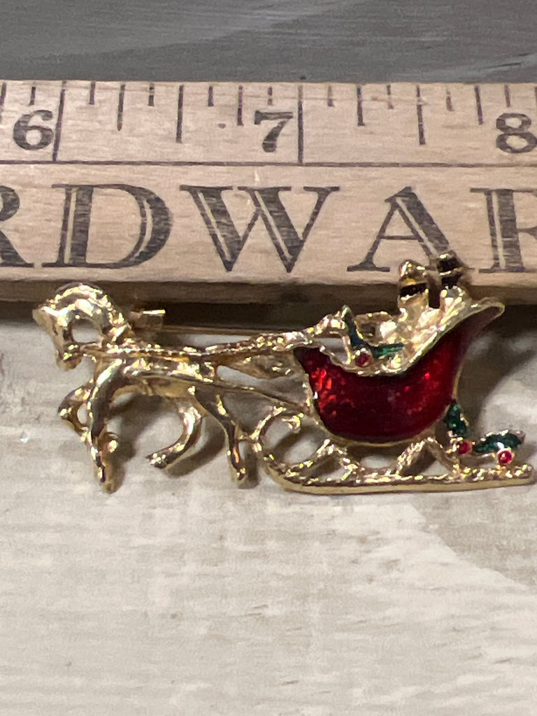 Vintage Christmas pin - brooch - Main Street Threads