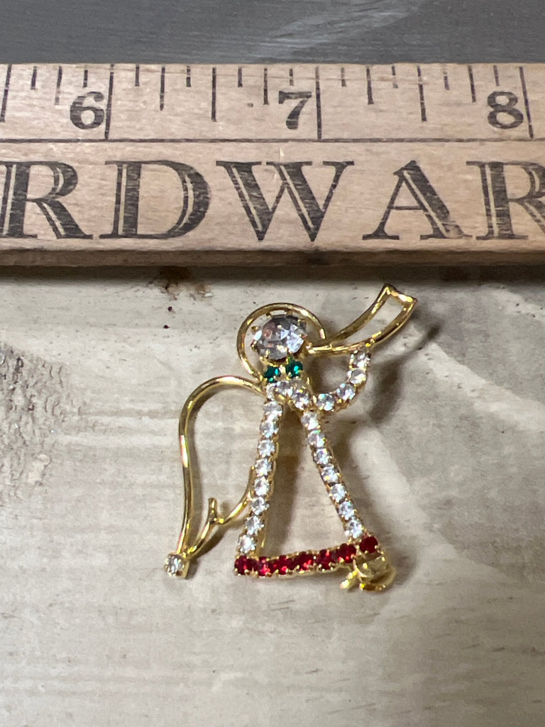 Vintage Christmas pin - brooch - Main Street Threads