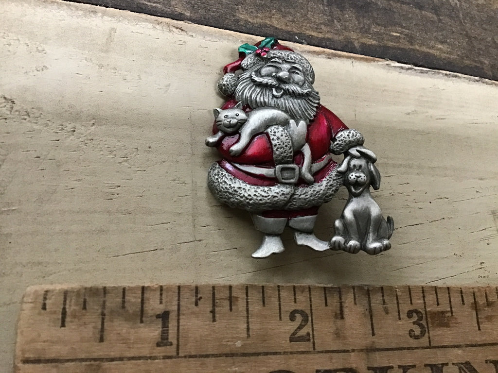 Vintage Christmas pin - brooch - Main Street Threads
