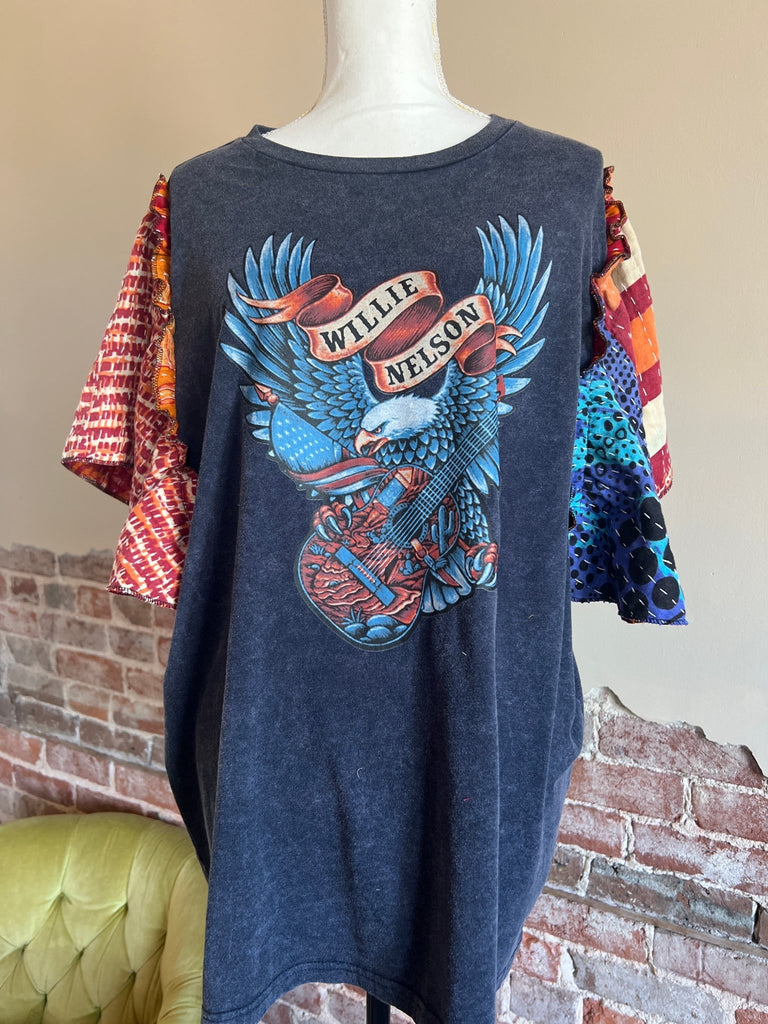 Willie Nelson butterfly sleeve festival tee - Main Street Threads