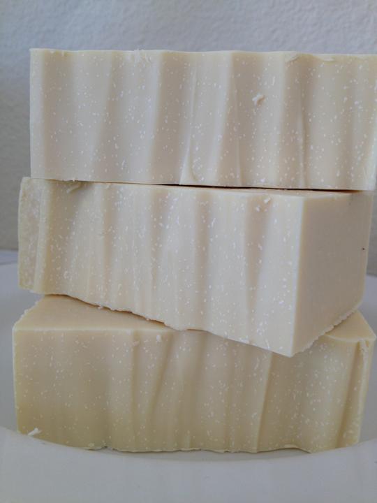 handmade soaps, whipped sugar scrub, whipped body mousse moisturizers, lip balms, bath bombs, locally made, Made in Arkansas, Women Owned Business, natural ingredients, Soap Bar, Soap store near me, Soap Store Van Buren, Handcrafted Skincare, Bath and Body Works, Shopping local, River Valley Soap Store, Old town Van Buren, the best handmade soap, Complexion Soap, Natural Soap, Moisturizing Facial Soap